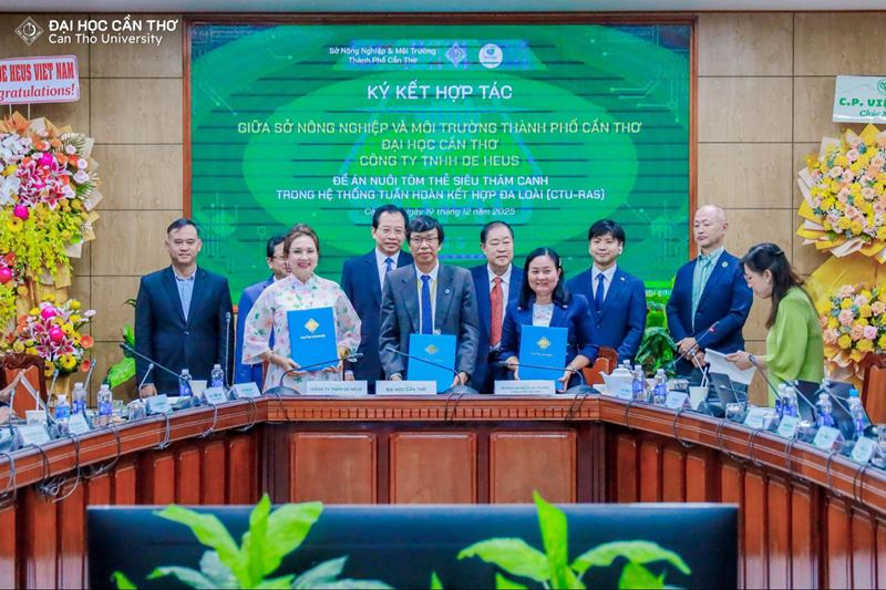 Ký kết hợp tác tại Tọa đàm SDMD lần thứ 12 năm 2025: “Đột phá phát triển Khoa học Công nghệ, đổi mới sáng tạo, chuyển đổi số quốc gia trong kỷ nguyên mới”